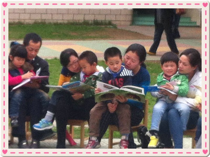 在数字化时代,家长们如何通过阅读启蒙课堂APP为孩子打造一个充满乐趣的学习环境呢?让我们一起走进这个神奇的数字图书馆,看看它的魅力所在。